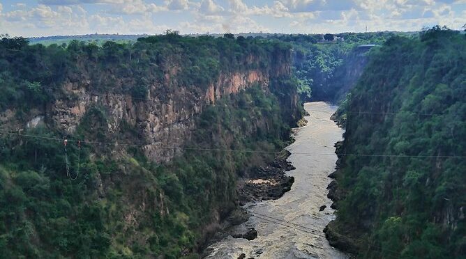 Tandem Gorge Swing – Victoria Falls