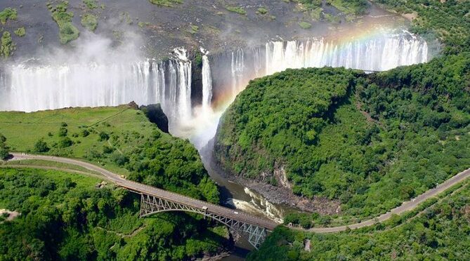 3 Days Ultimate Victoria Falls Safari in Zimbabwe