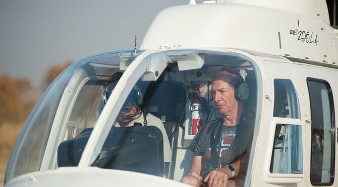 Helicopter Scenic Flight over Victoria Falls 25-27 Minutes Game
