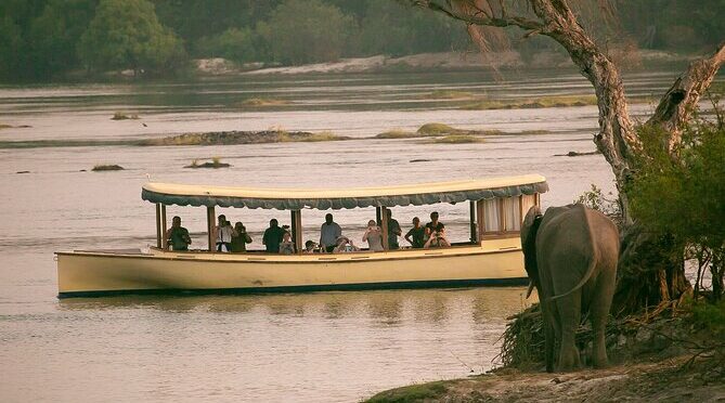 Ra-Ikane Luxury Sunset Cruise Victoria Falls
