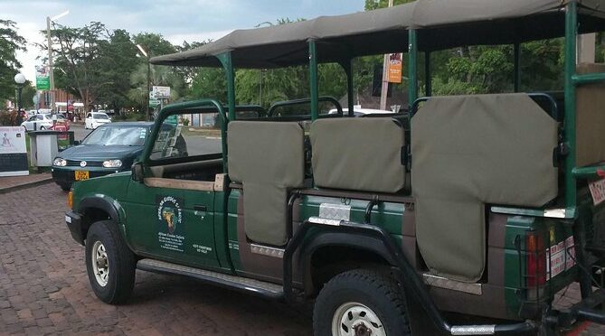 Full Day Zambezi National Park Golden Safari