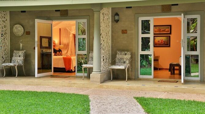 3 Days / 2 Nights The Bayete Guest Lodge Package