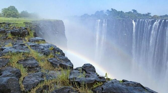 Guided Tour of the Falls