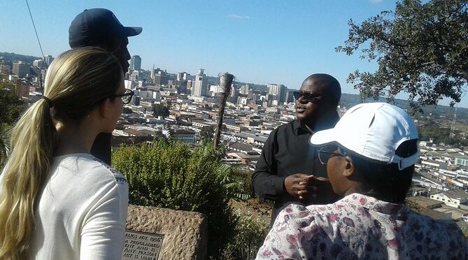 Harare City Tour & Zimbabwe Highlights