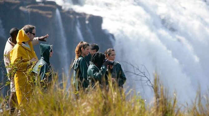 Private Guided Tour of the Falls with Pickup