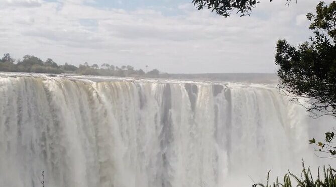 Guided Tour of the Falls