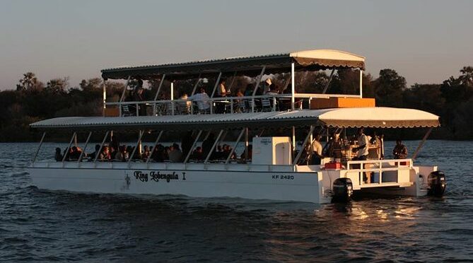 Victoria Falls Tour and Safari with Game Drive and Sunset Cruise