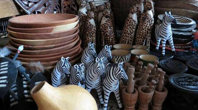 The Best of Harare City Tour by Car