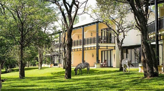 12 Day Ultimate Zambia & Botswana Wildlife Safari