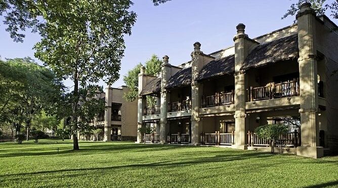 3 Days / 2 Nights The Kingdom Hotel Package