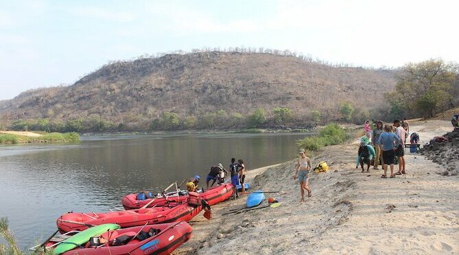 8 Days Mighty Zambezi Expediton in Victoria Falls & Hwange Safari