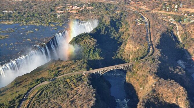 Private Helicopter Tour in Zimbabwe